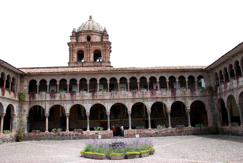  (Cusco) | .    